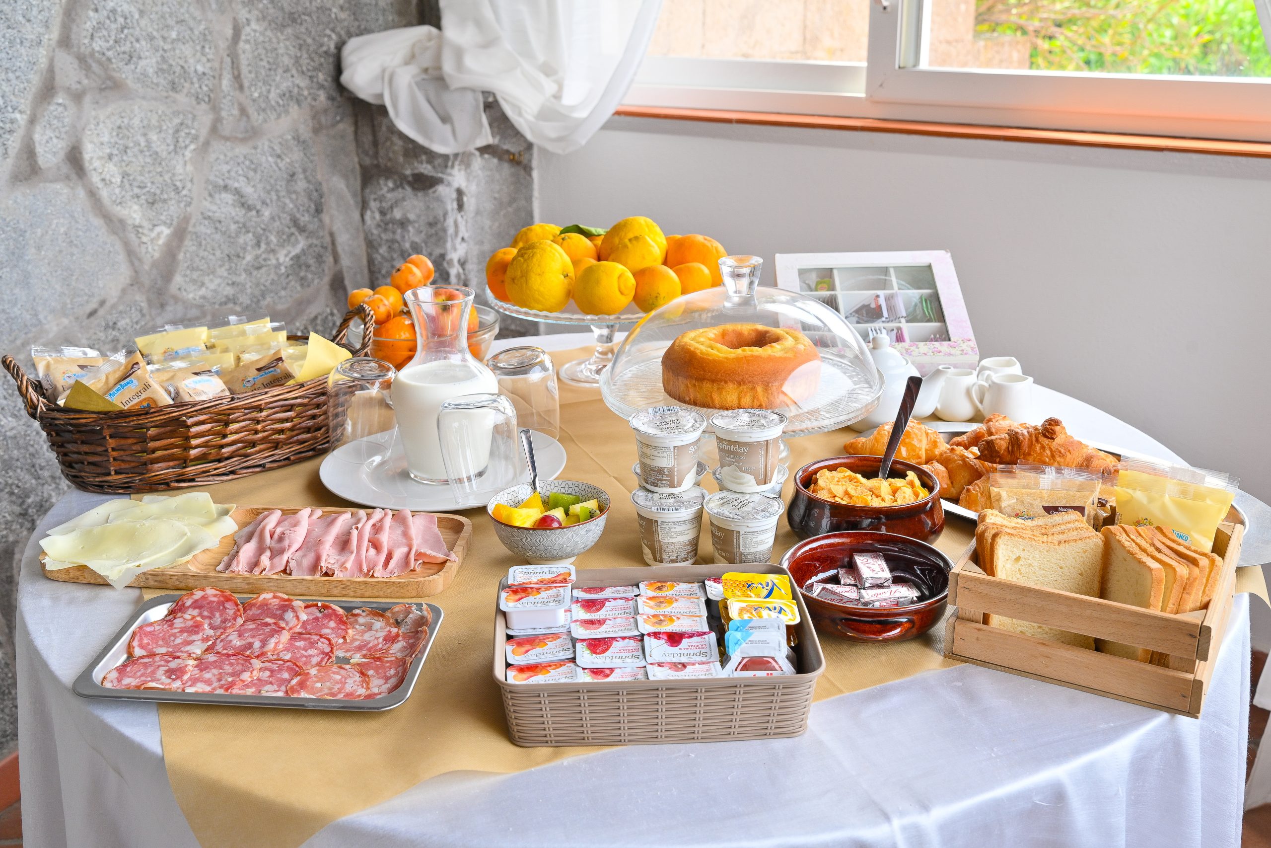 Prima Colazione, dolce e salata al Resort Punto Azzurro